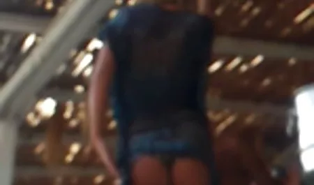 பயிற்சி ஆபாச வீடியோ அமெரிக்க மாணவர்கள் Bimbo