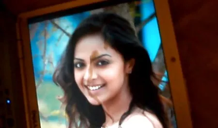 பொன்னிற பாட்டி செக்ஸ் ஆபாச வீடியோக்களை பார்க்க மாணவர்கள் வெளிப்புற