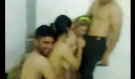 டேன் ஜோன்ஸ் பெரிய மார்பகங்கள் பொன்னிற மாணவர் நாள் 2 porn ரஸ்ஸல் சக் மற்றும் செக்ஸ்
