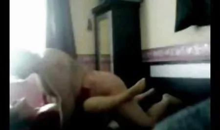 மனைவி ஆபாச வீடியோக்களை பார்க்க மாணவர்கள் நேரம் பைபர் Perri