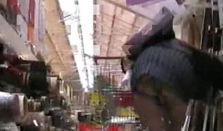 தனியா பெண் நசுக்க அடிமை இந்திய மாணவர் ஆபாச கட்சிகள் கைகளில்
